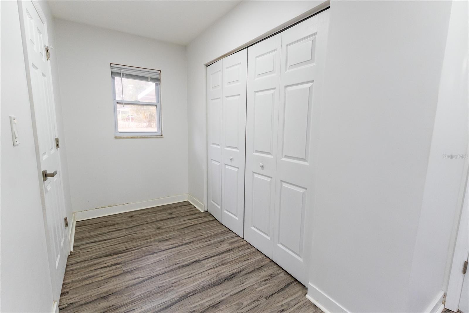 Image 38 of 82 For 411 36th Place