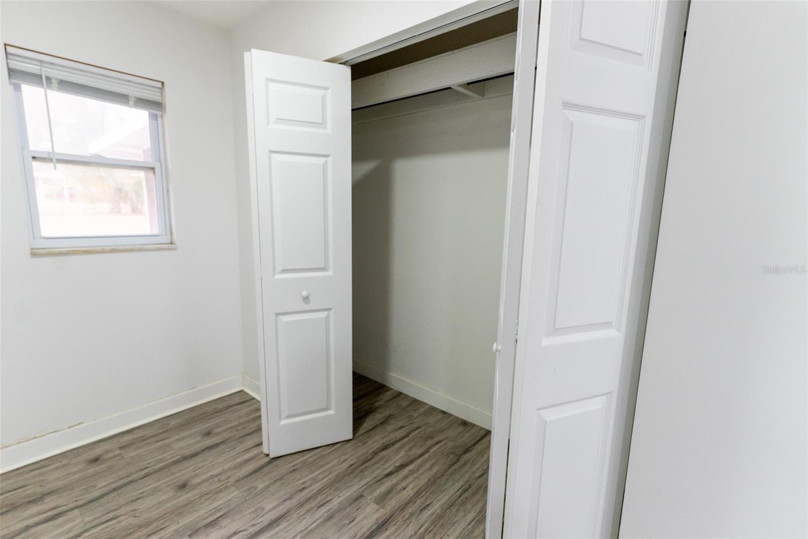 Image 39 of 82 For 411 36th Place