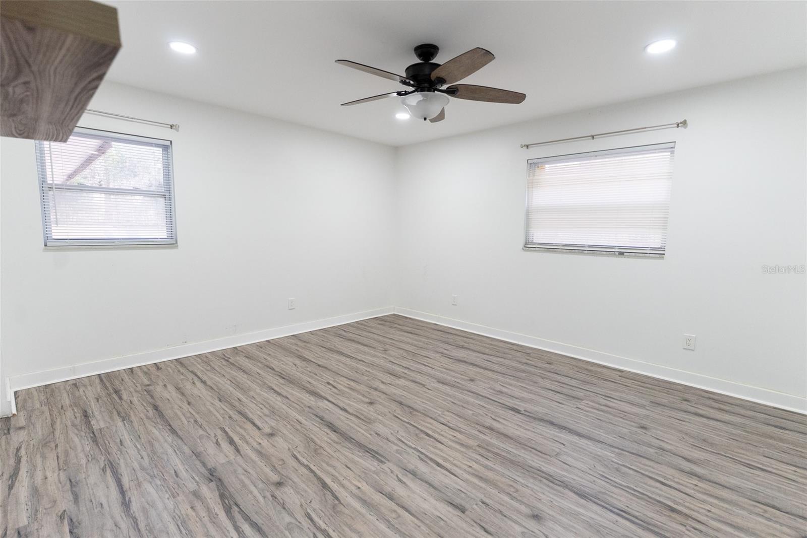 Image 50 of 82 For 411 36th Place