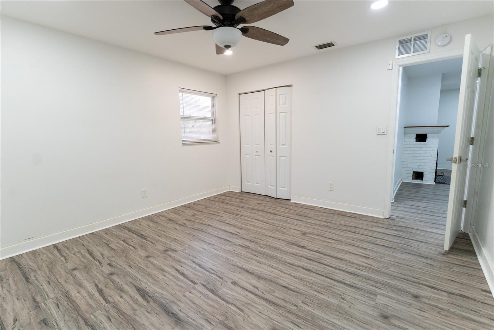 Image 53 of 82 For 411 36th Place