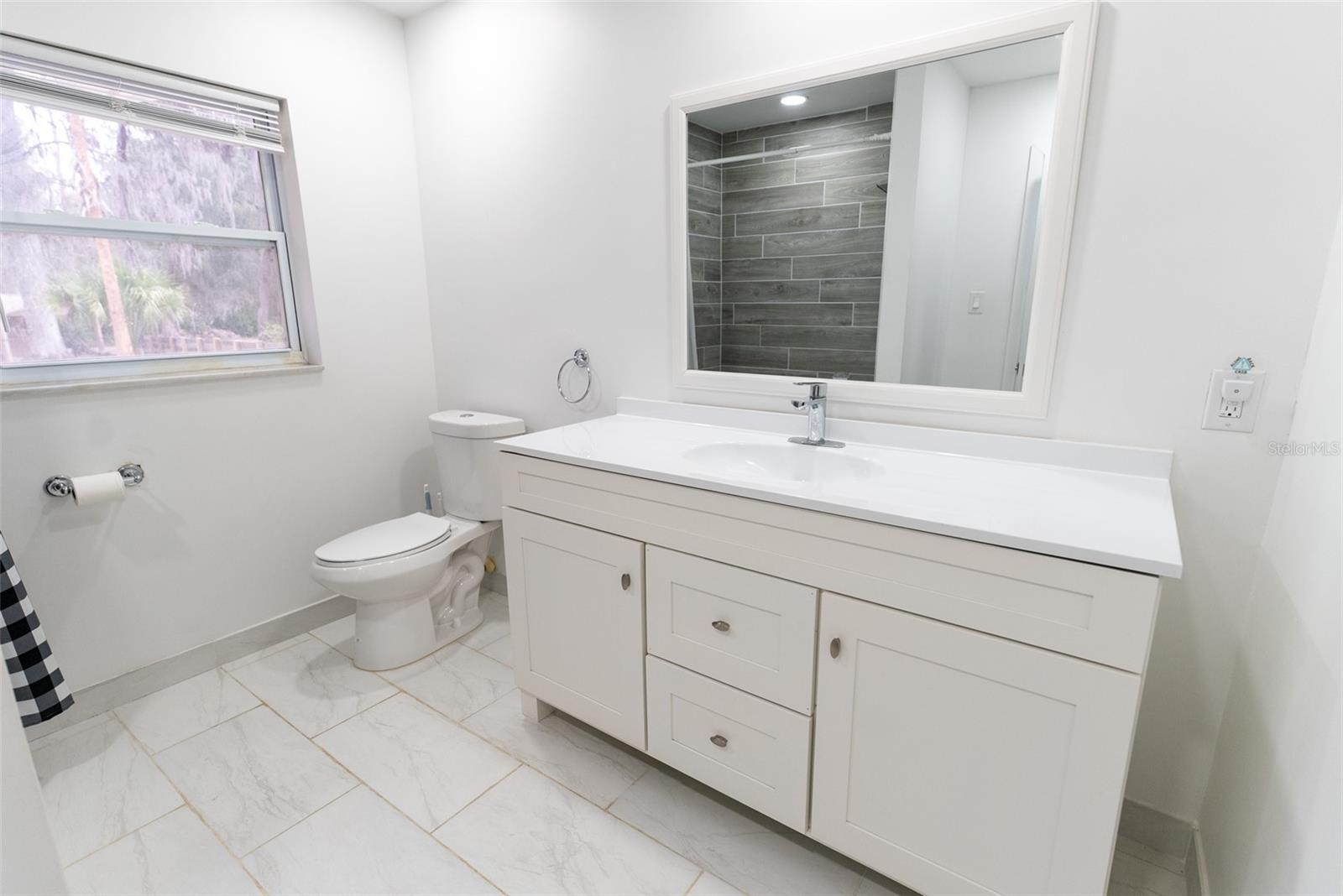 Image 55 of 82 For 411 36th Place