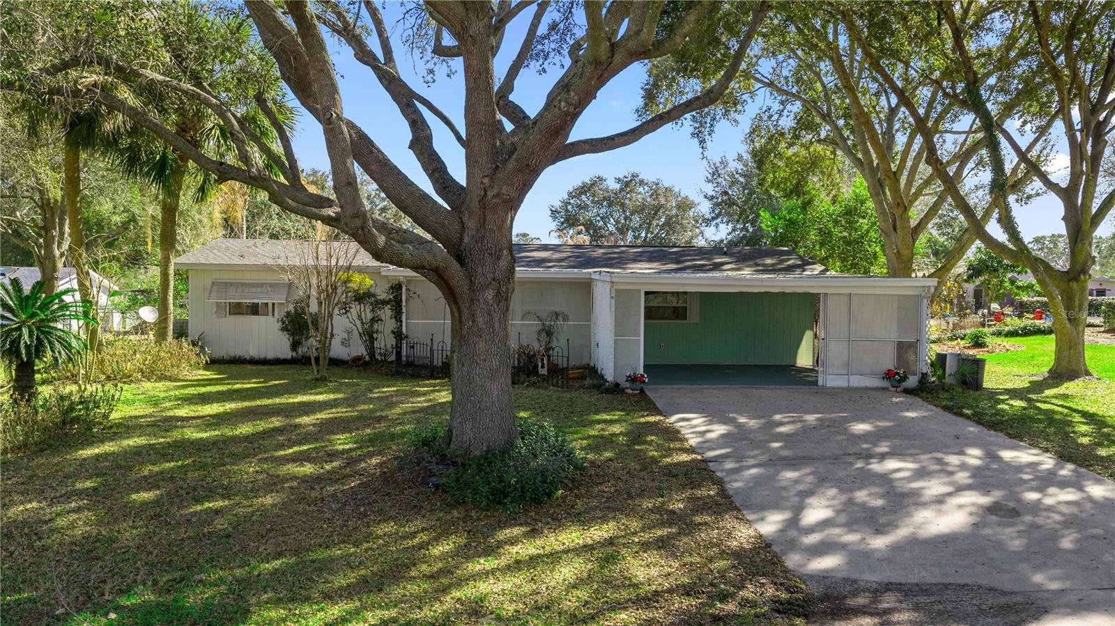 Image 2 of 52 For 10035 91st Terrace