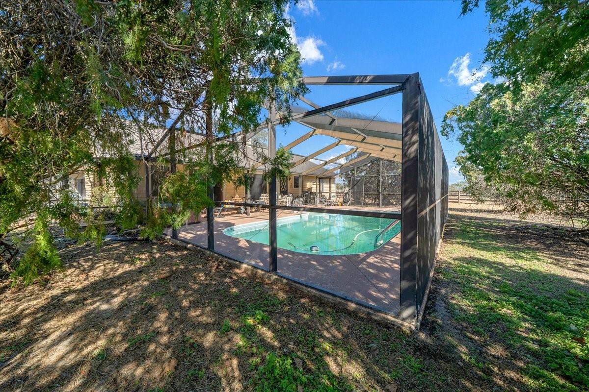 Image 32 of 50 For 750 91st Place