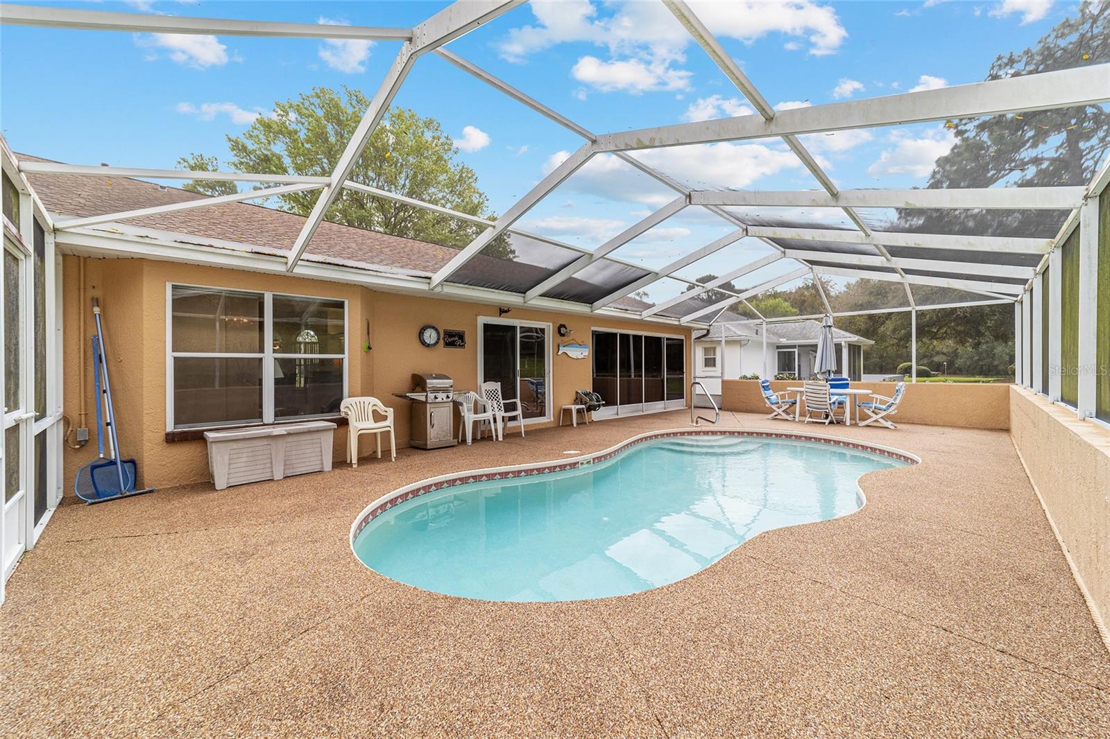 Image 15 of 16 For 11534 74th Court