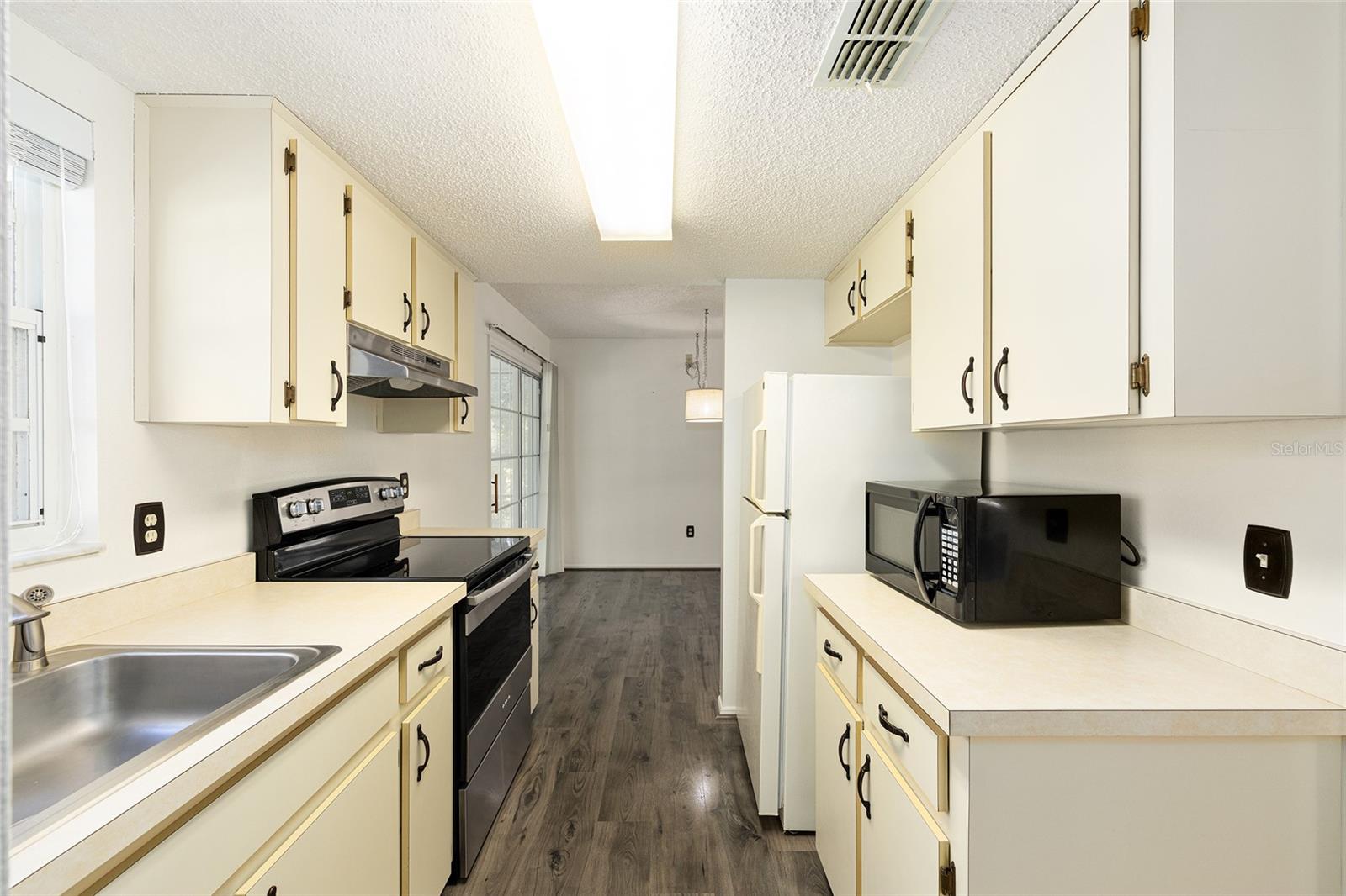 Image 18 of 29 For 7930 Midway Drive Terrace R201