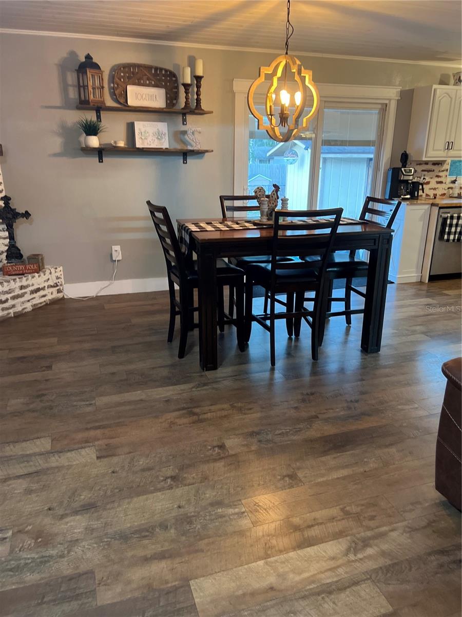 Image 11 of 100 For 5561 5th Place