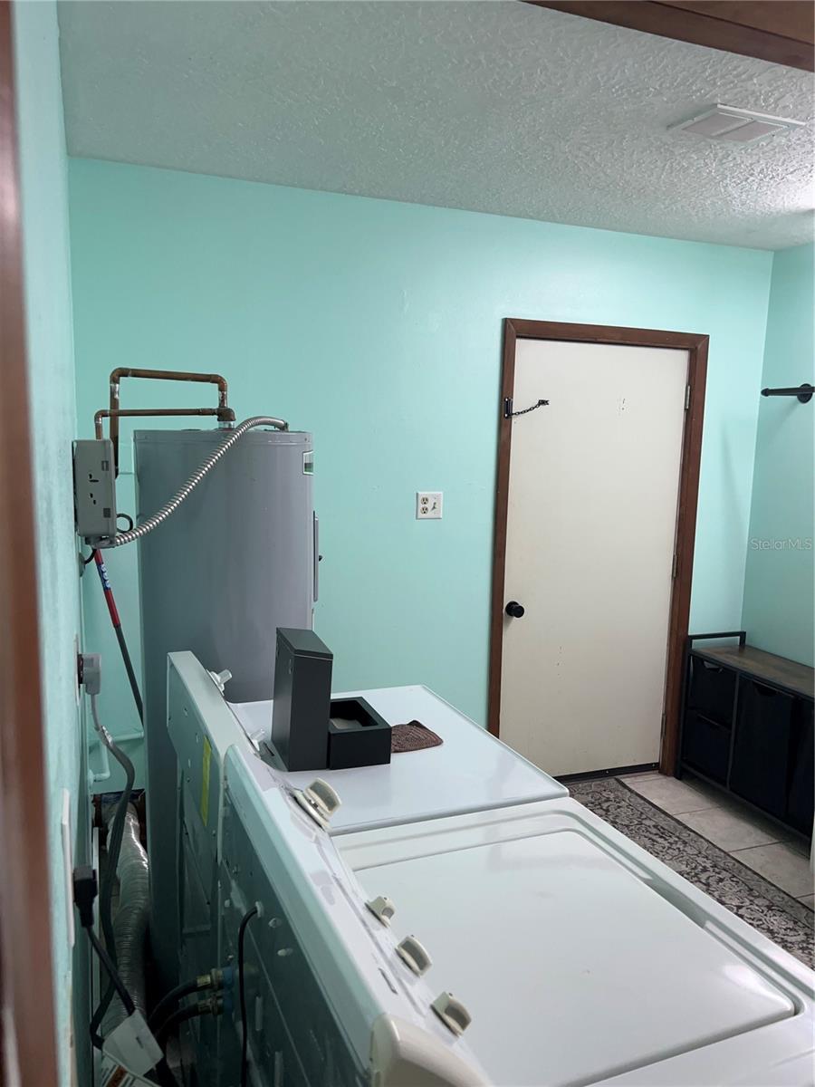 Image 20 of 100 For 5561 5th Place