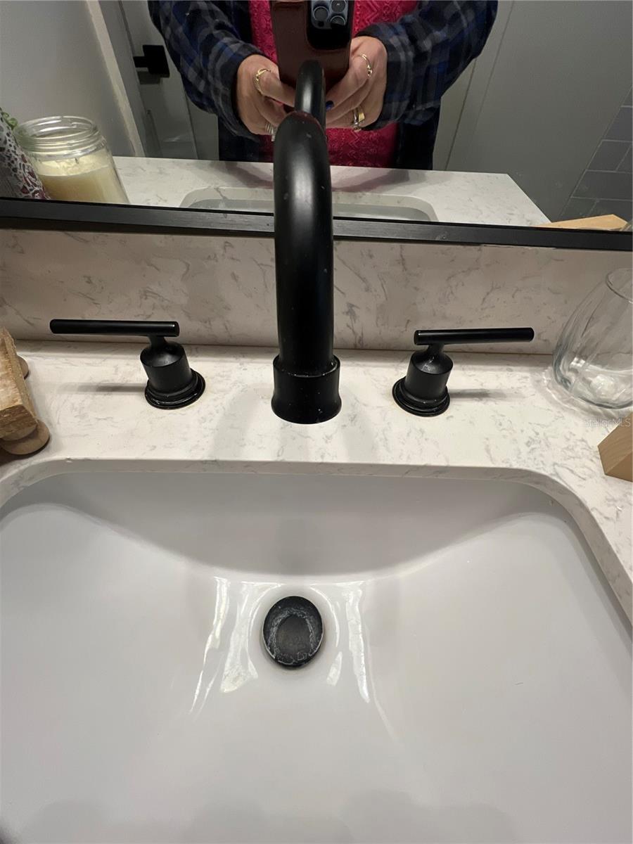 Image 35 of 100 For 5561 5th Place