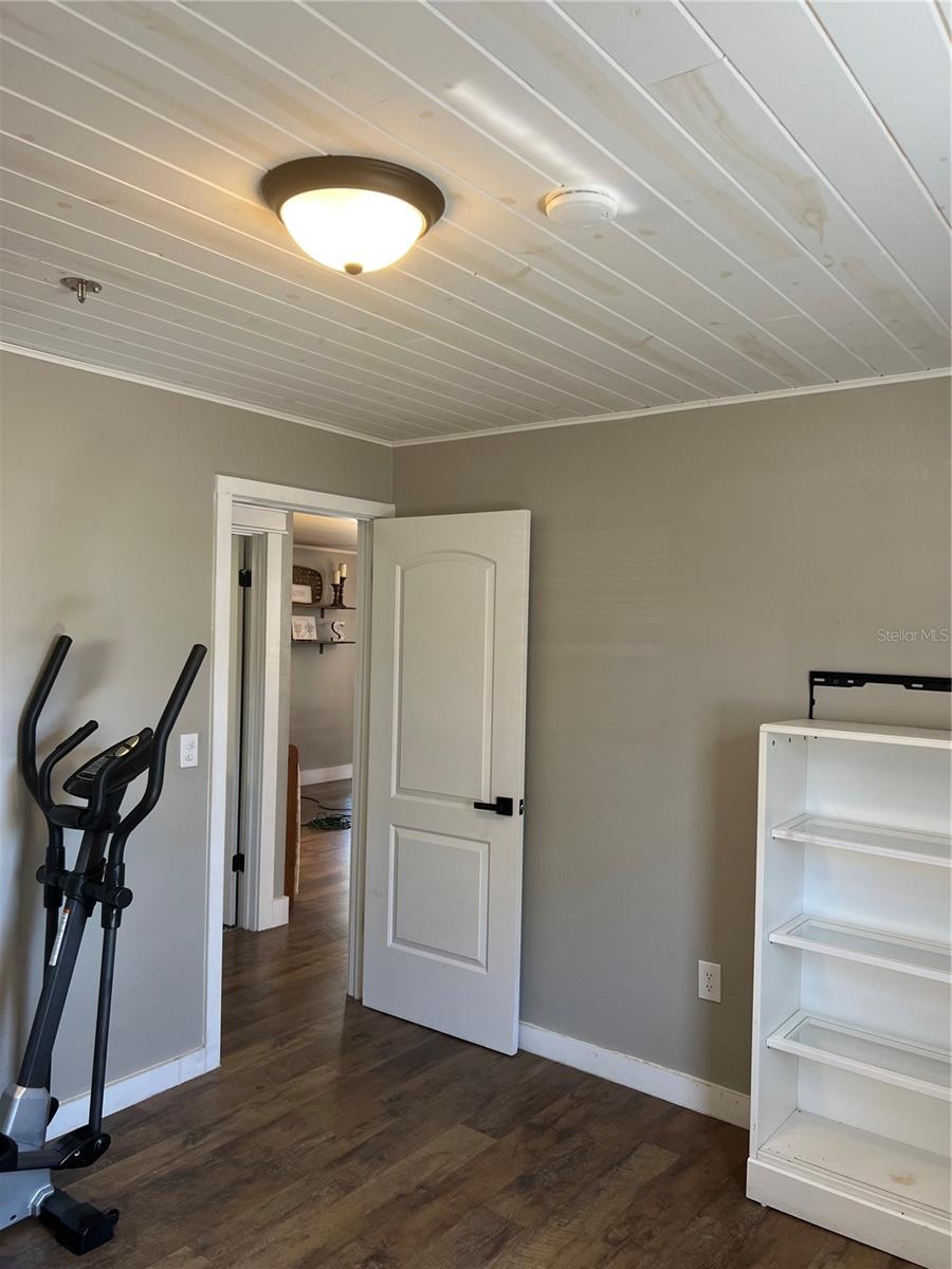 Image 47 of 100 For 5561 5th Place