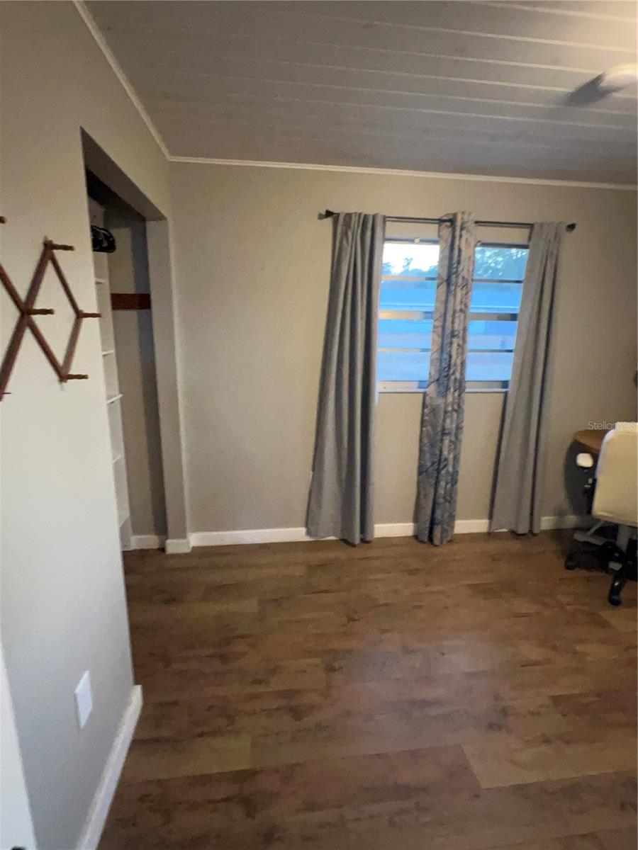 Image 51 of 100 For 5561 5th Place