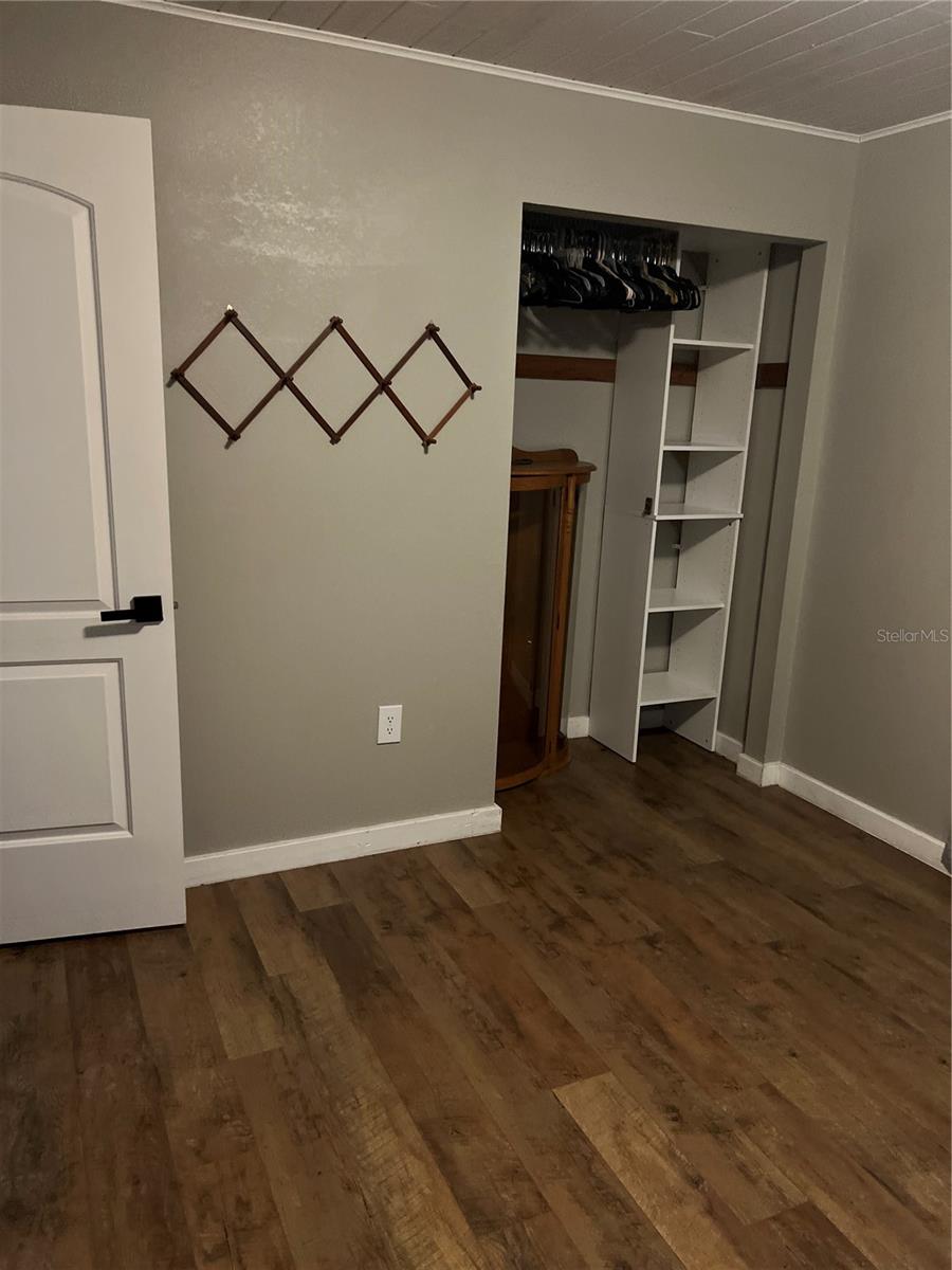 Image 55 of 100 For 5561 5th Place