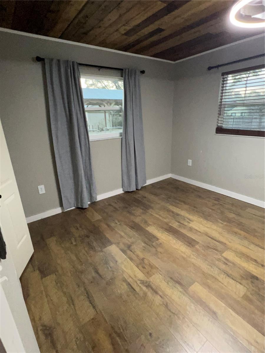 Image 60 of 100 For 5561 5th Place