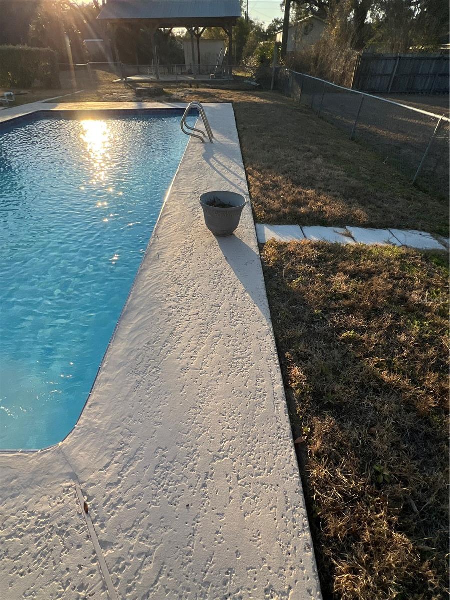 Image 77 of 100 For 5561 5th Place