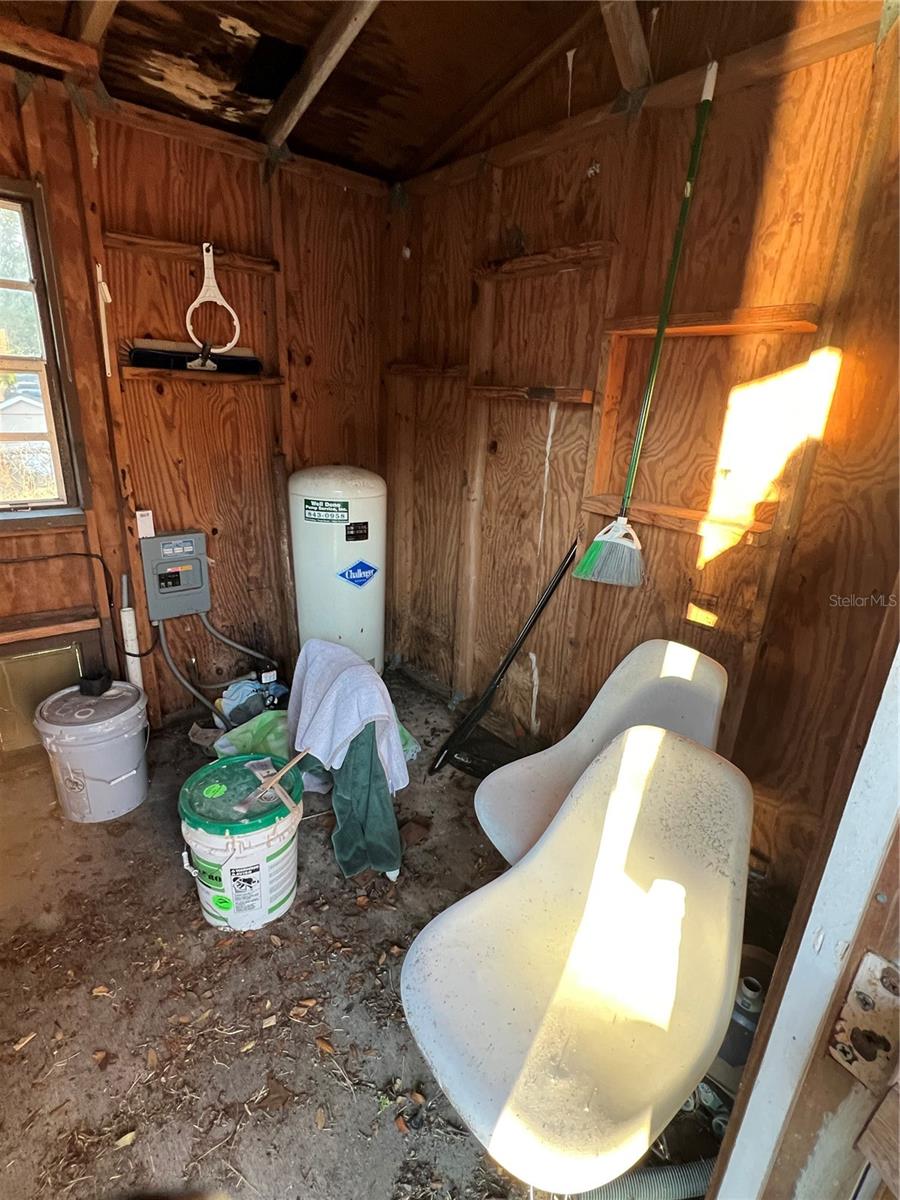 Image 84 of 100 For 5561 5th Place