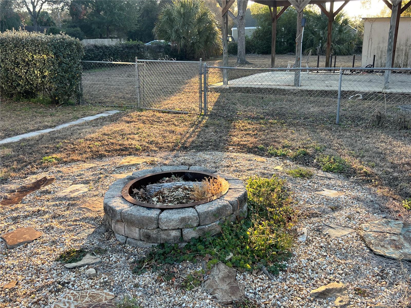 Image 87 of 100 For 5561 5th Place