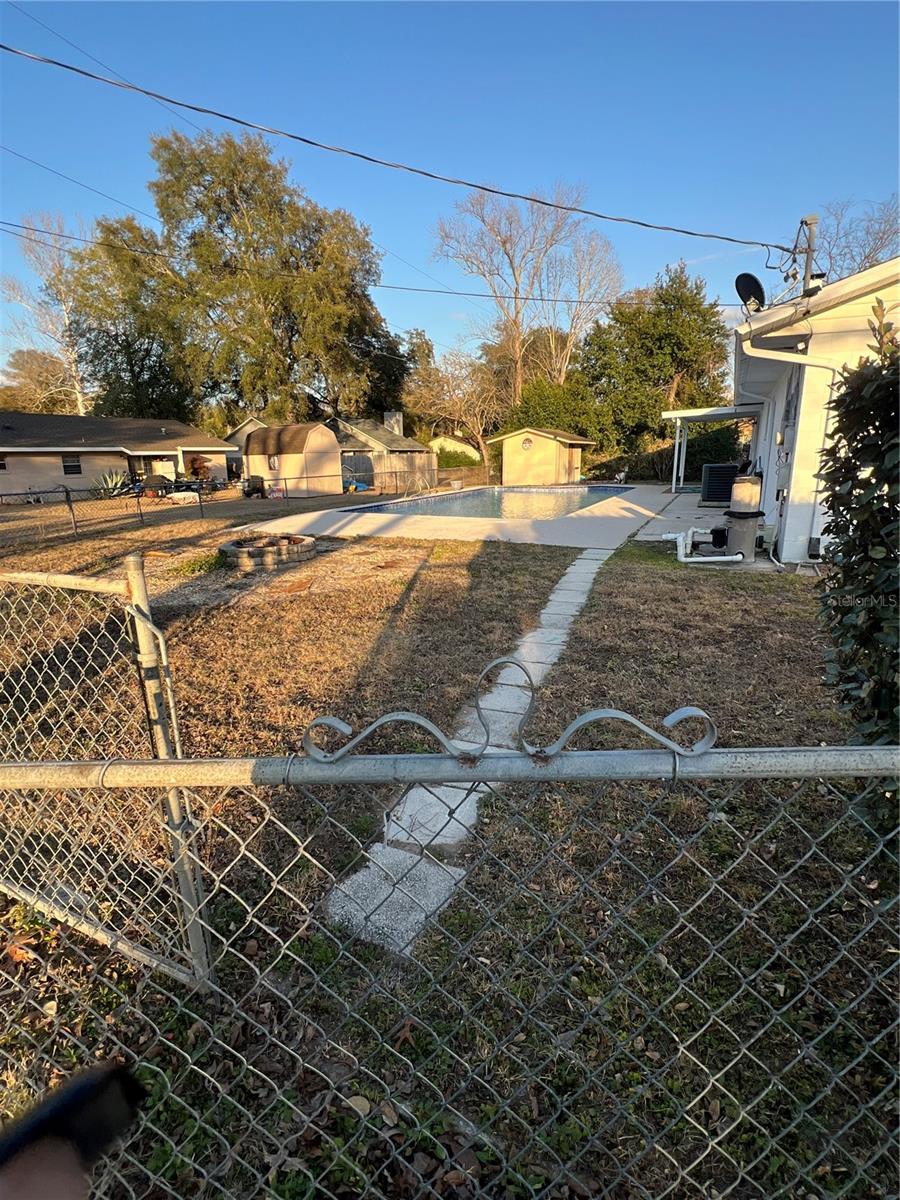 Image 93 of 100 For 5561 5th Place