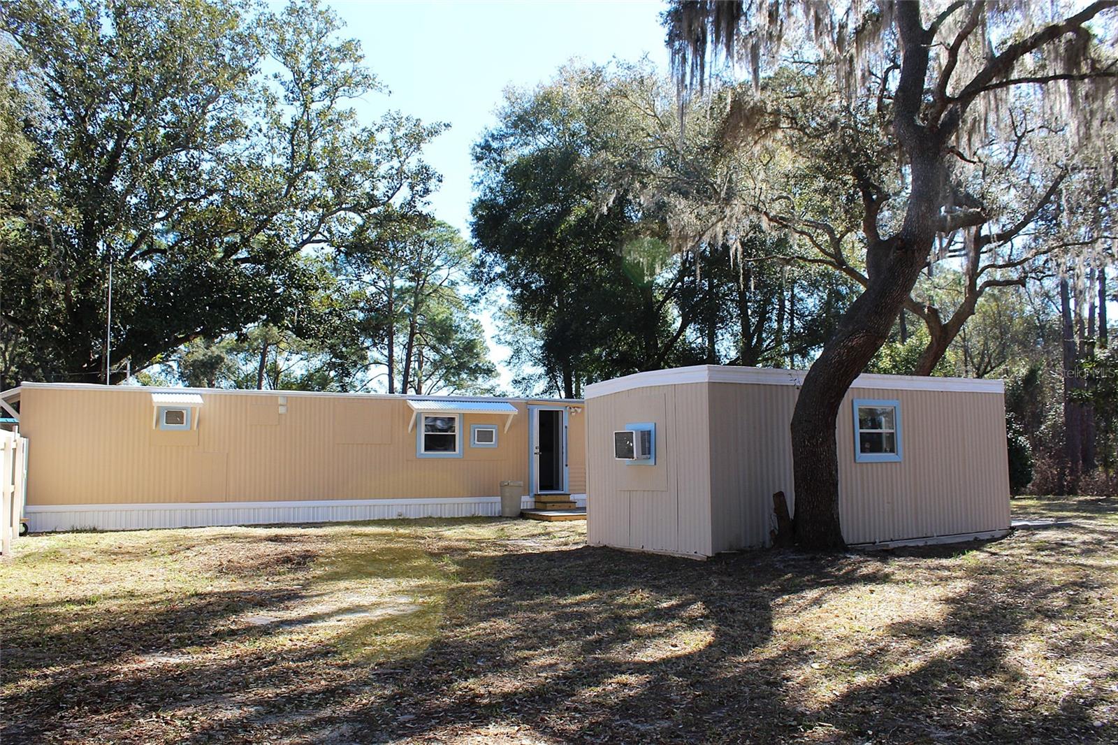 Image 11 of 30 For 18664 21st Place