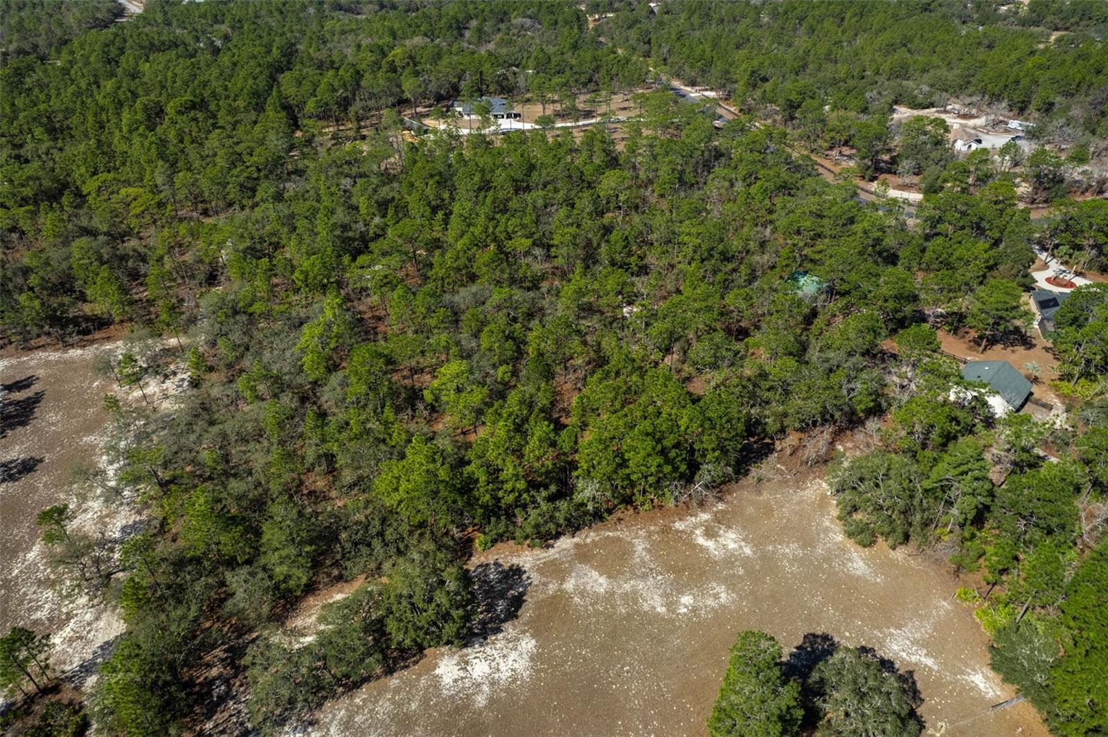 Image 14 of 37 For 4976 Yearling Drive