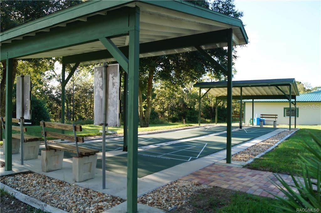 Image 29 of 37 For 4976 Yearling Drive