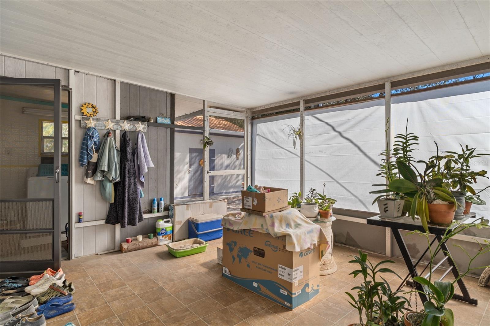 Image 23 of 32 For 5461 Doyle Terrace