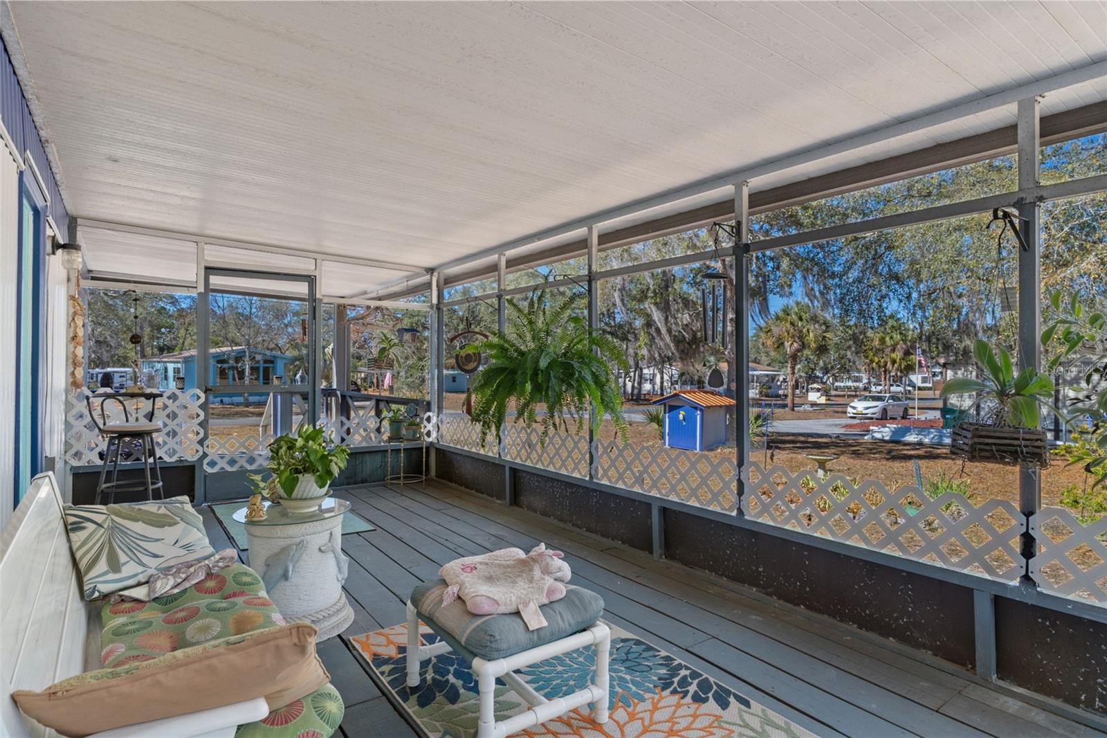 Image 9 of 32 For 5461 Doyle Terrace