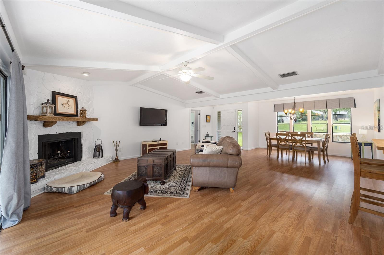 Image 10 of 29 For 4721 82nd Court