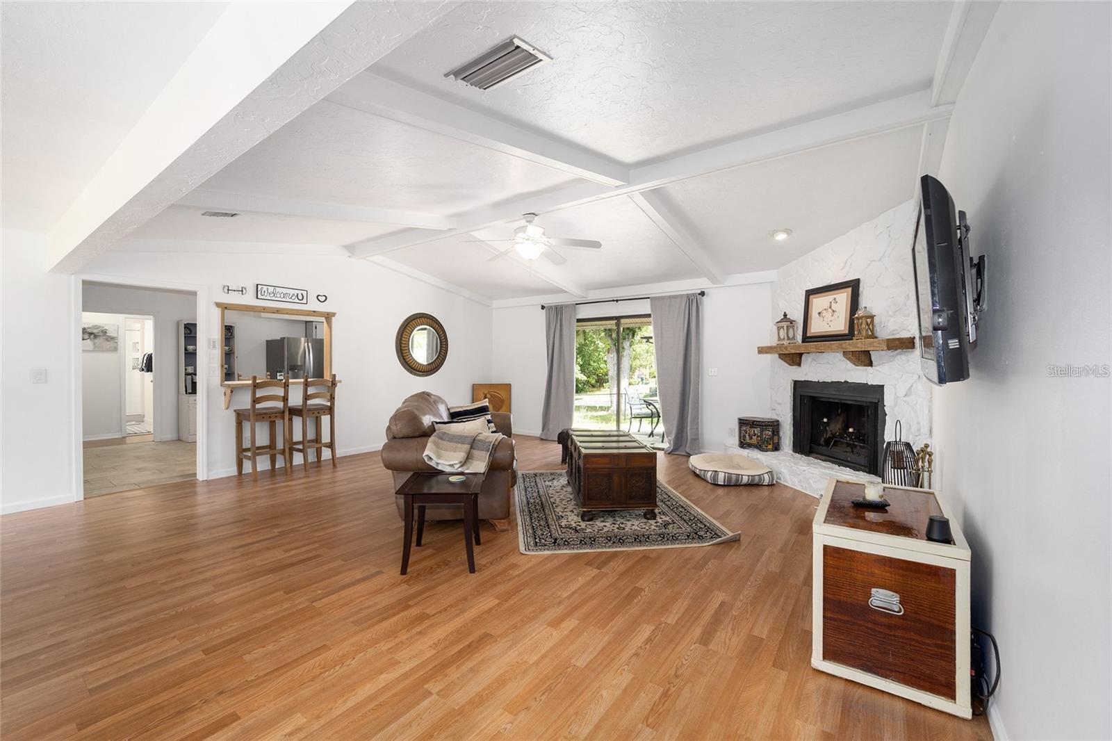 Image 12 of 29 For 4721 82nd Court