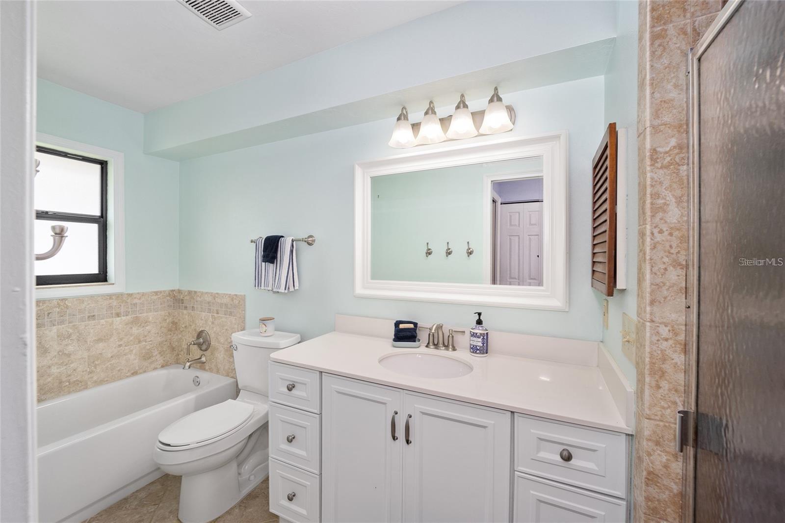 Image 19 of 29 For 4721 82nd Court