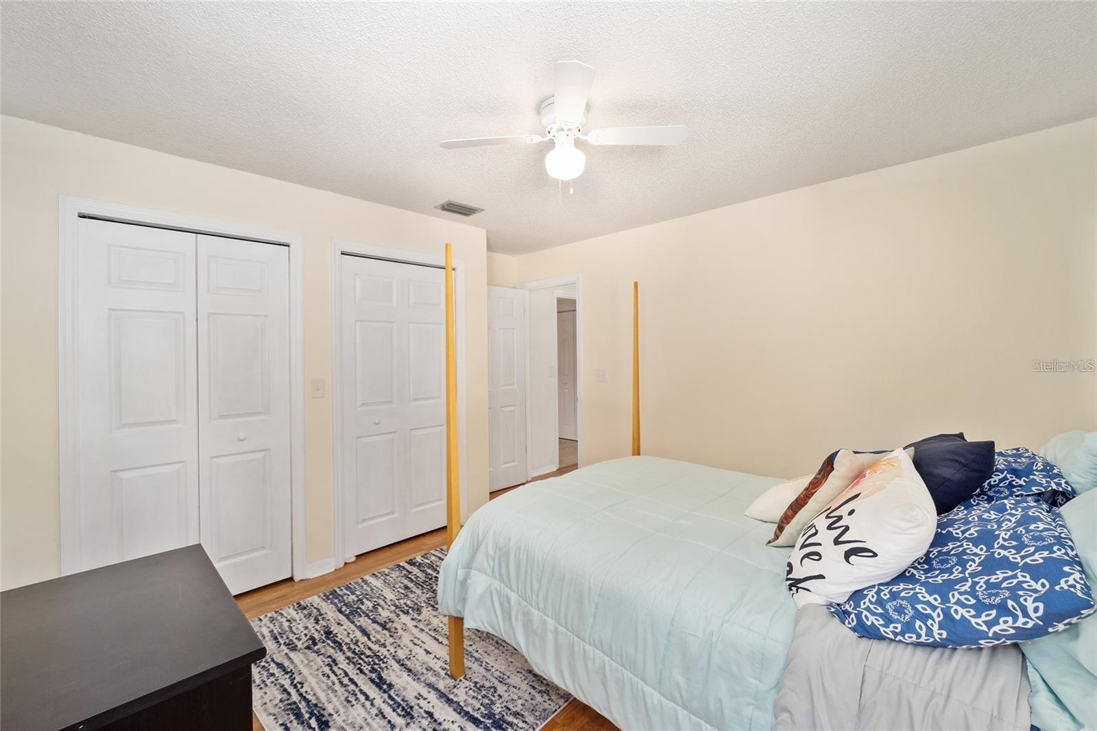 Image 25 of 29 For 4721 82nd Court