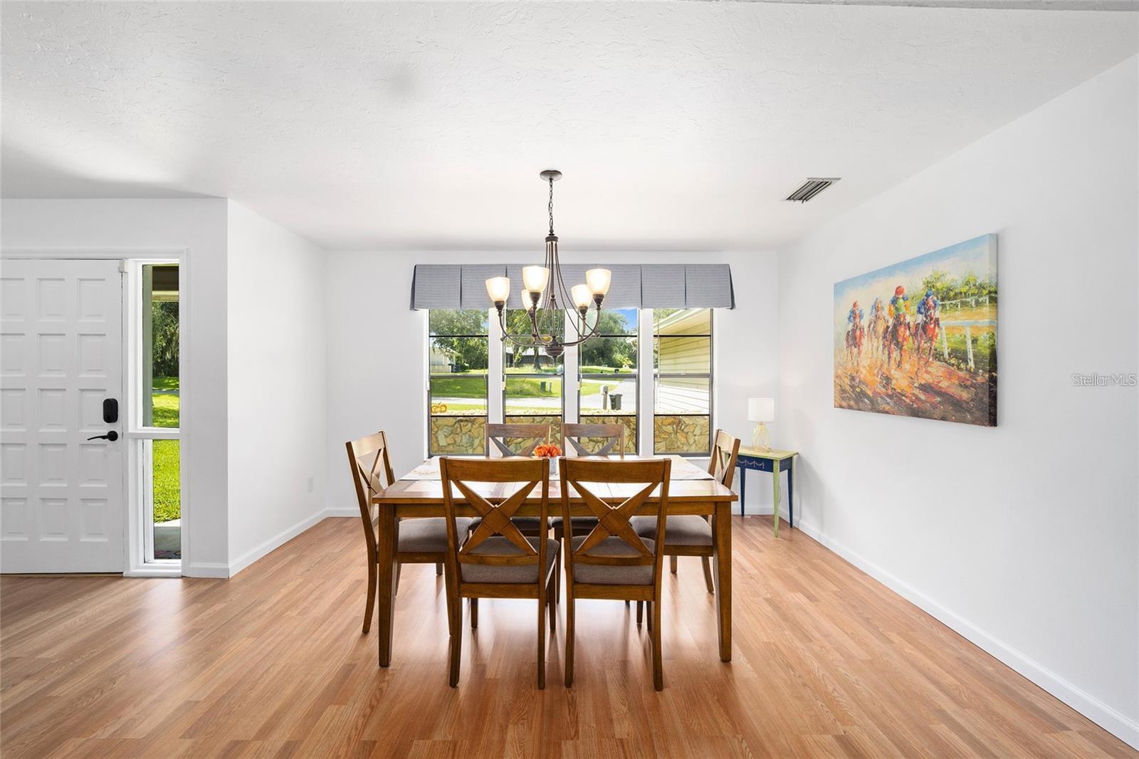 Image 6 of 29 For 4721 82nd Court