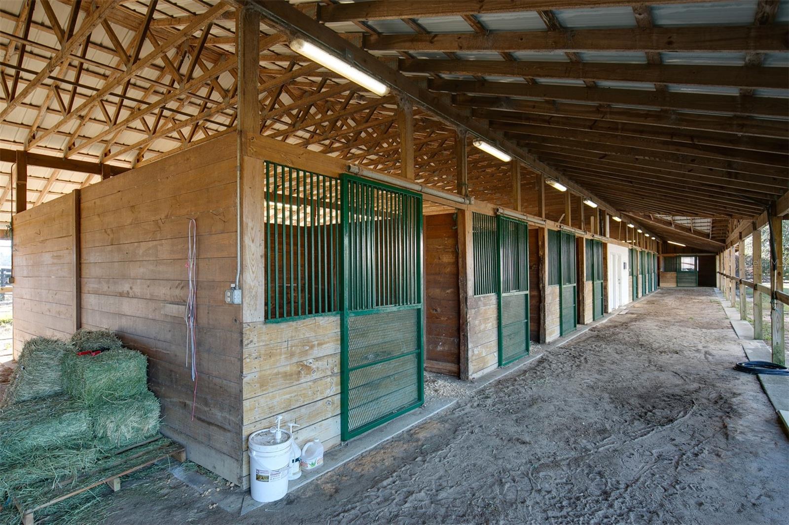 Image 8 of 16 For 2351 Ne 120 Avenue