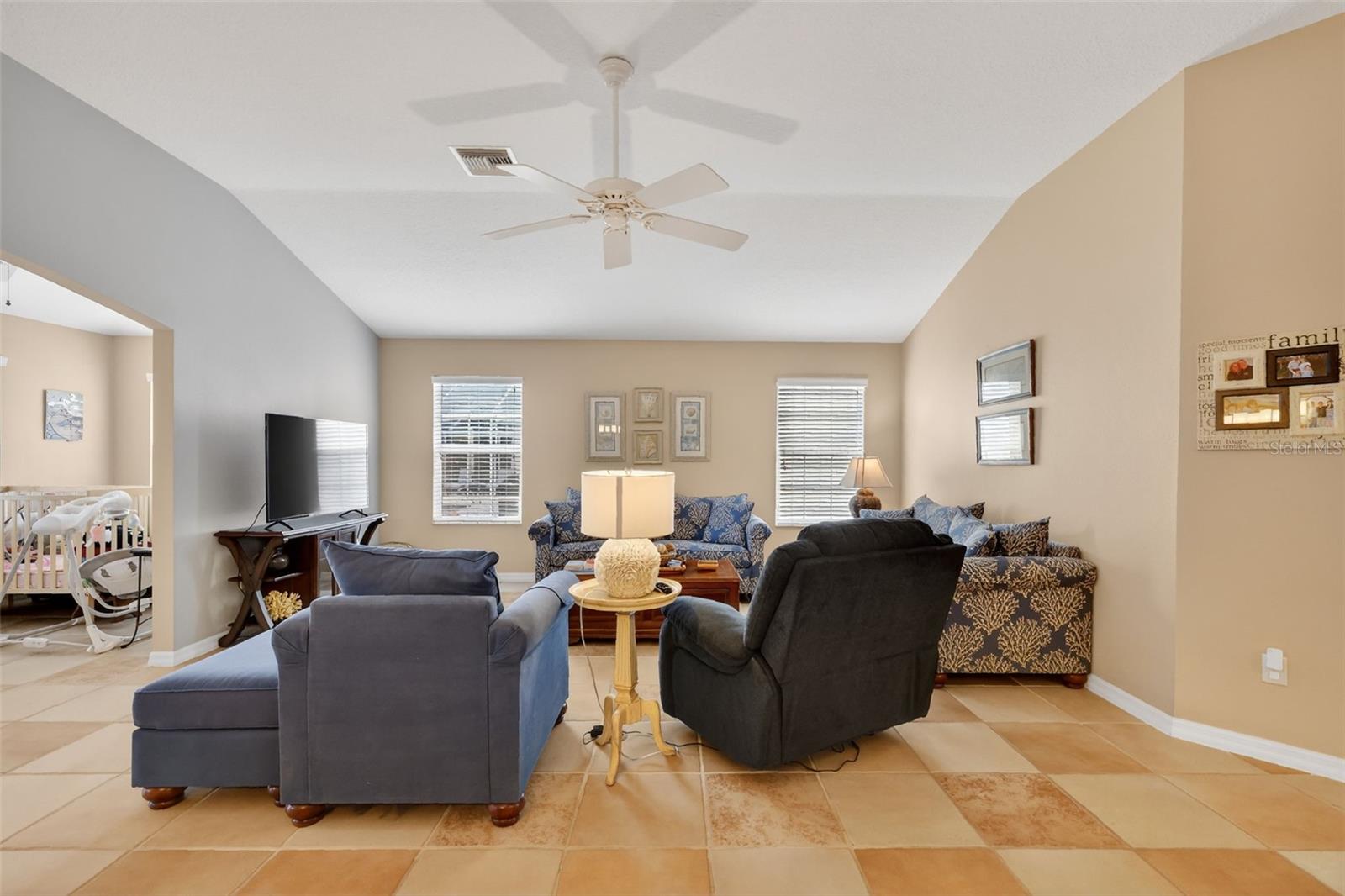 Image 5 of 38 For 7814 166th Smallwood Place