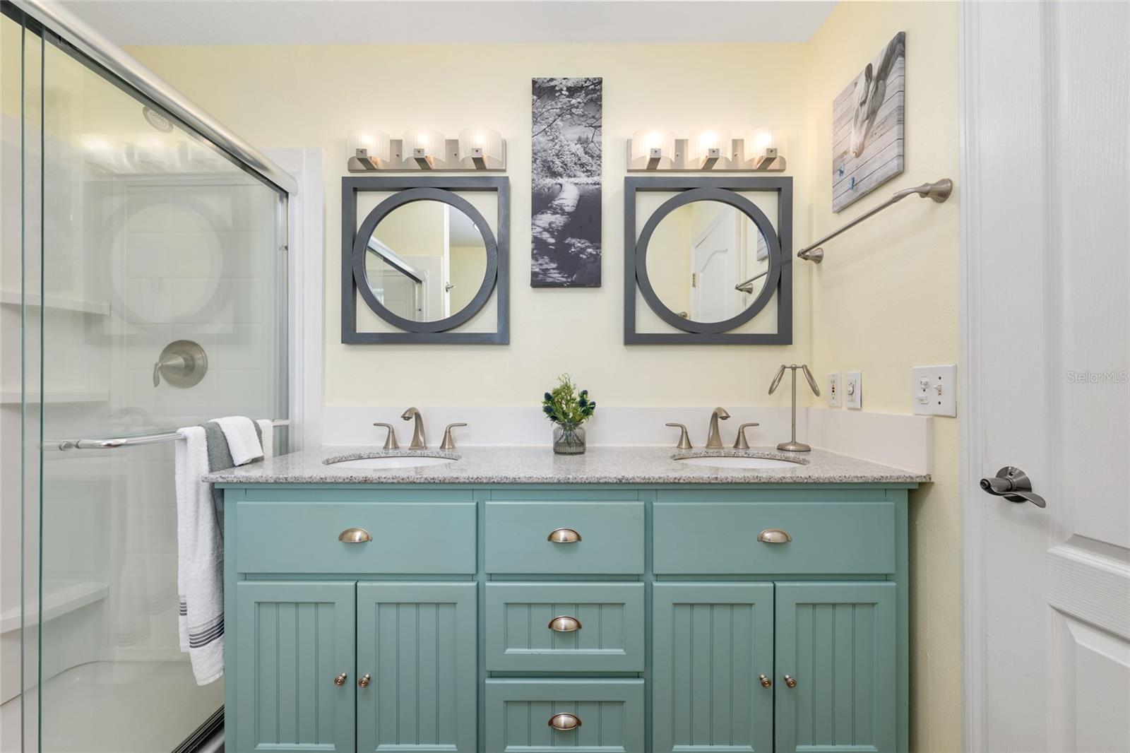 Image 17 of 55 For 7150 Se 147 Ave  2