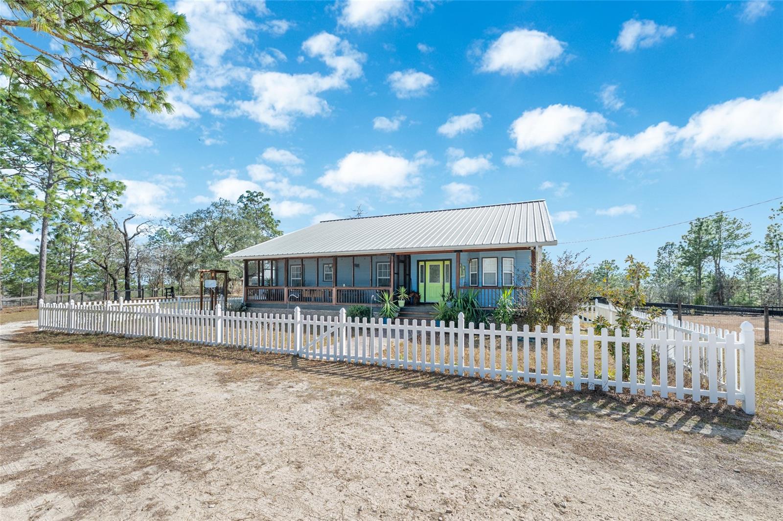 Image 43 of 55 For 7150 Se 147 Ave  2