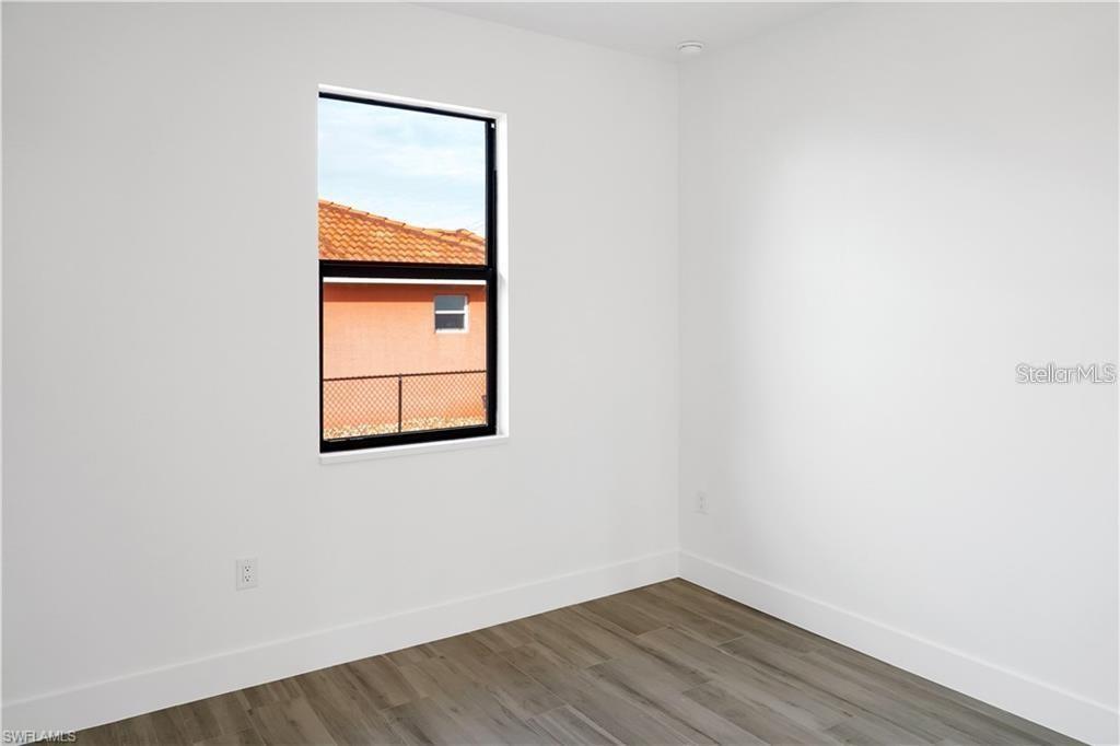 Image 10 of 16 For 1436 31st Avenue