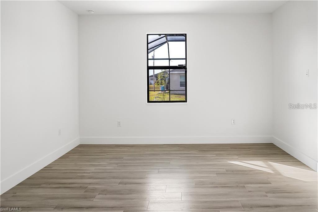 Image 8 of 16 For 1436 31st Avenue