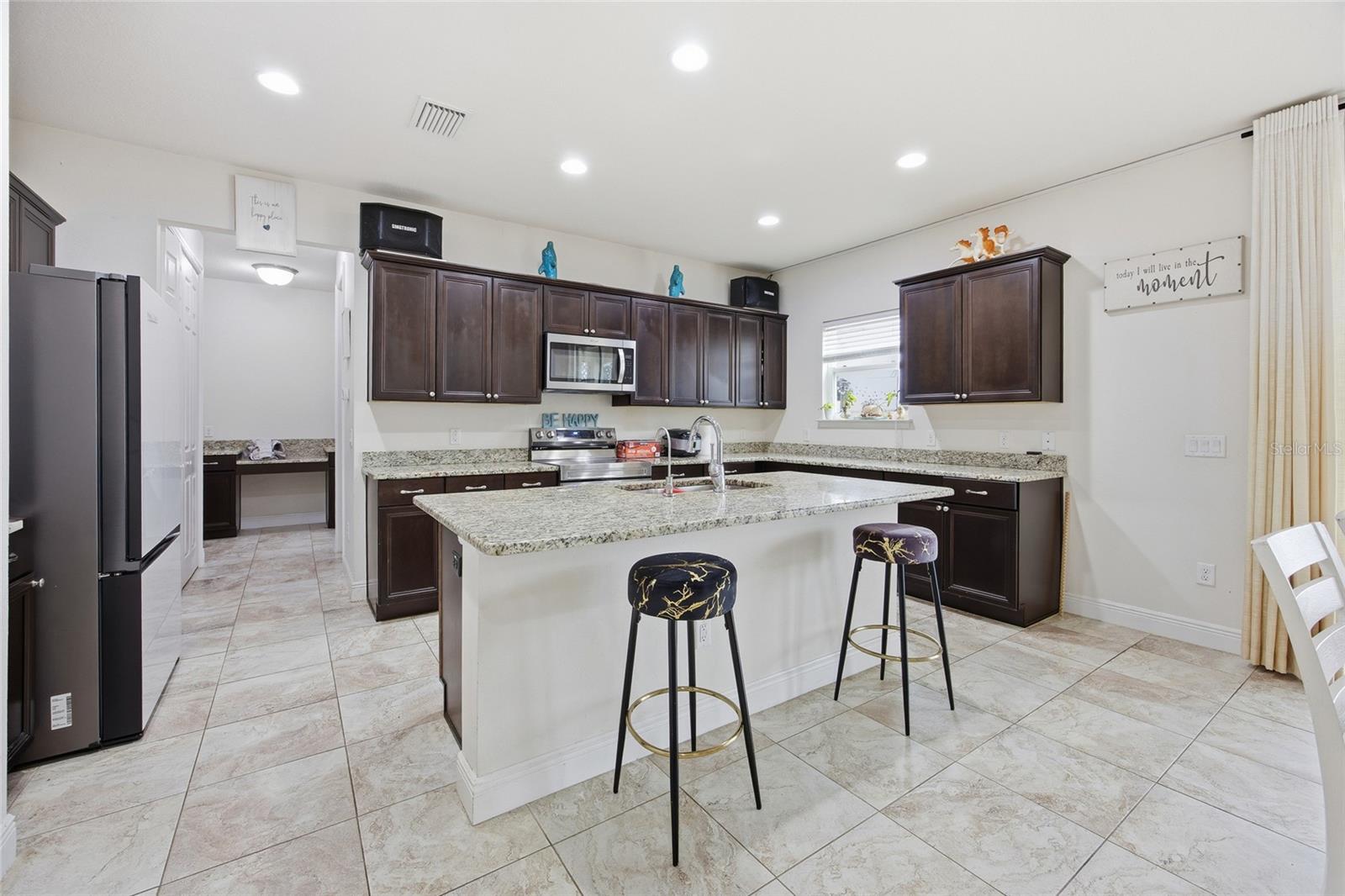 Image 10 of 47 For 4718 65th Place