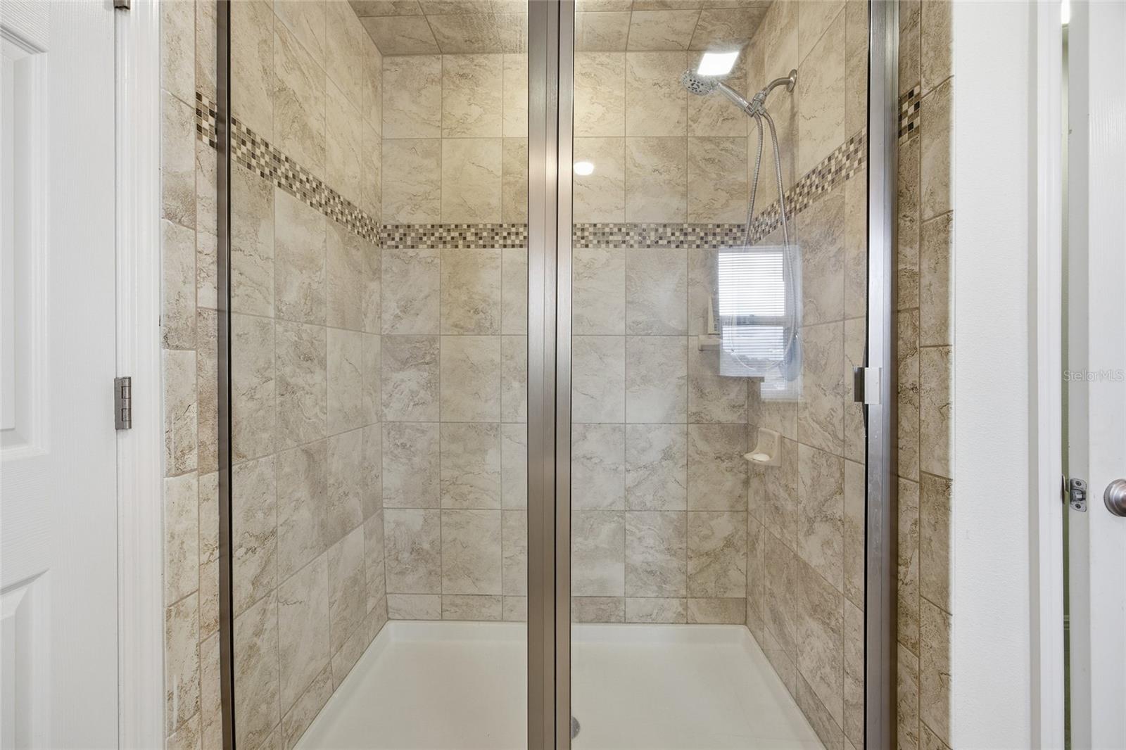 Image 30 of 47 For 4718 65th Place