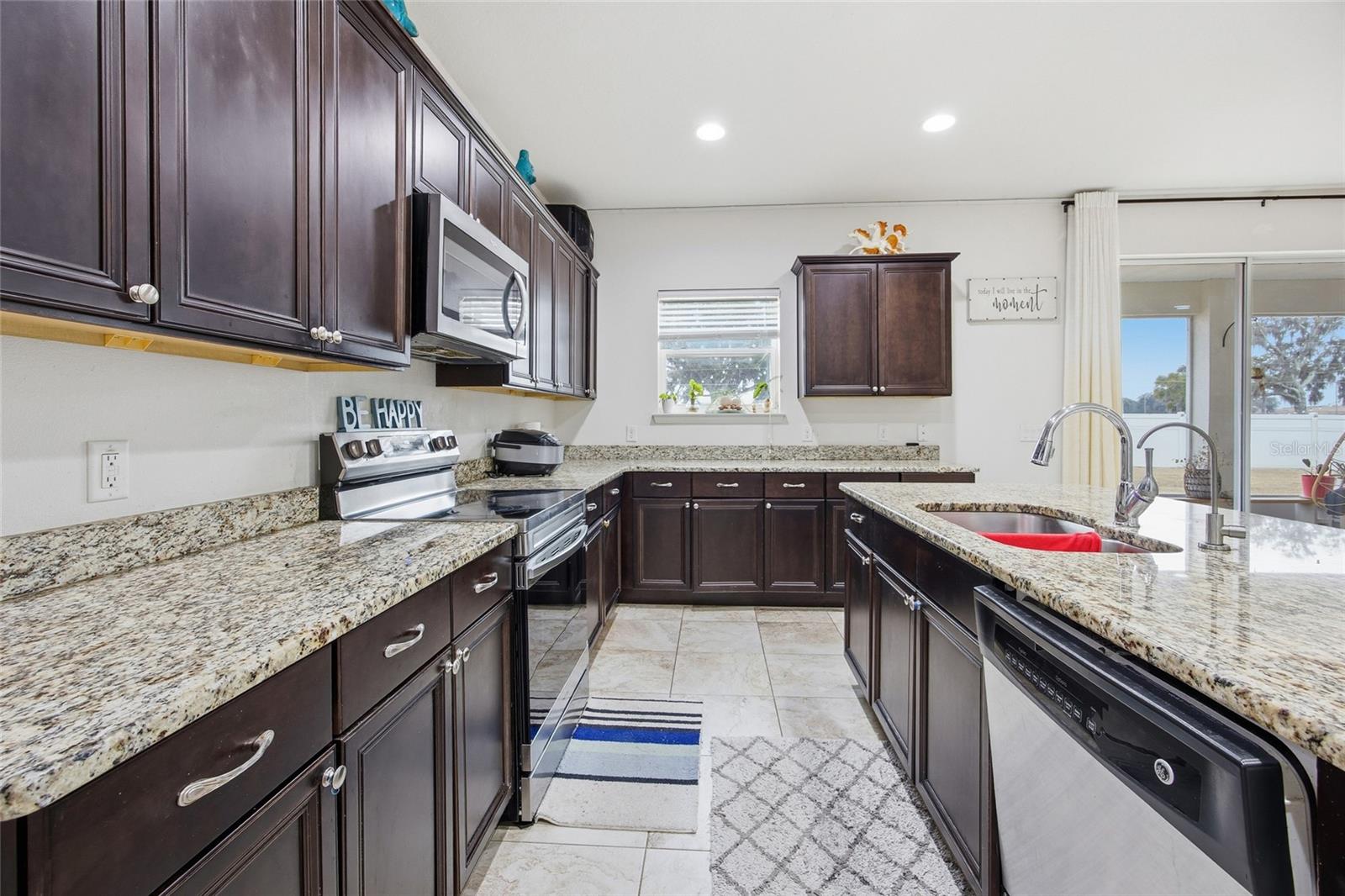 Image 7 of 47 For 4718 65th Place