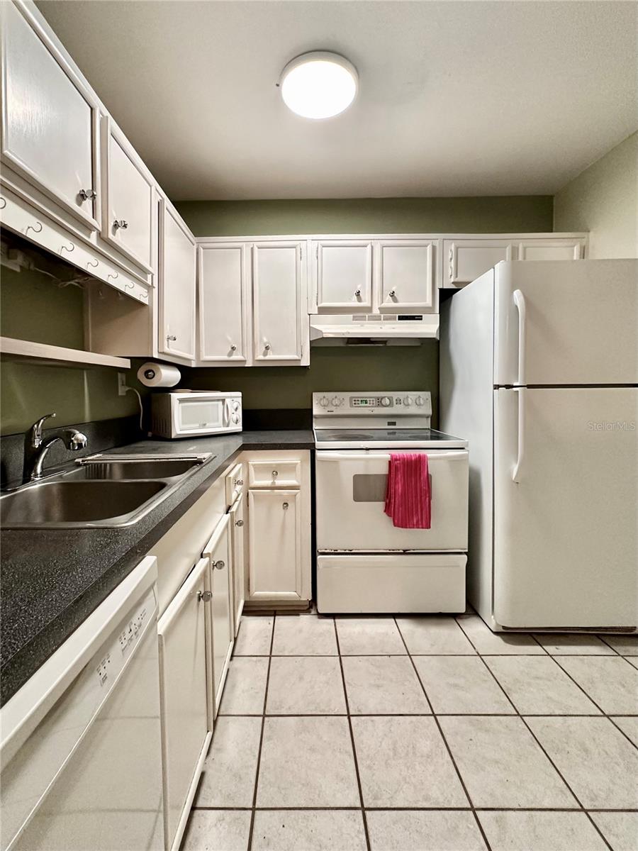 Image 11 of 18 For 2834 14th Drive 305