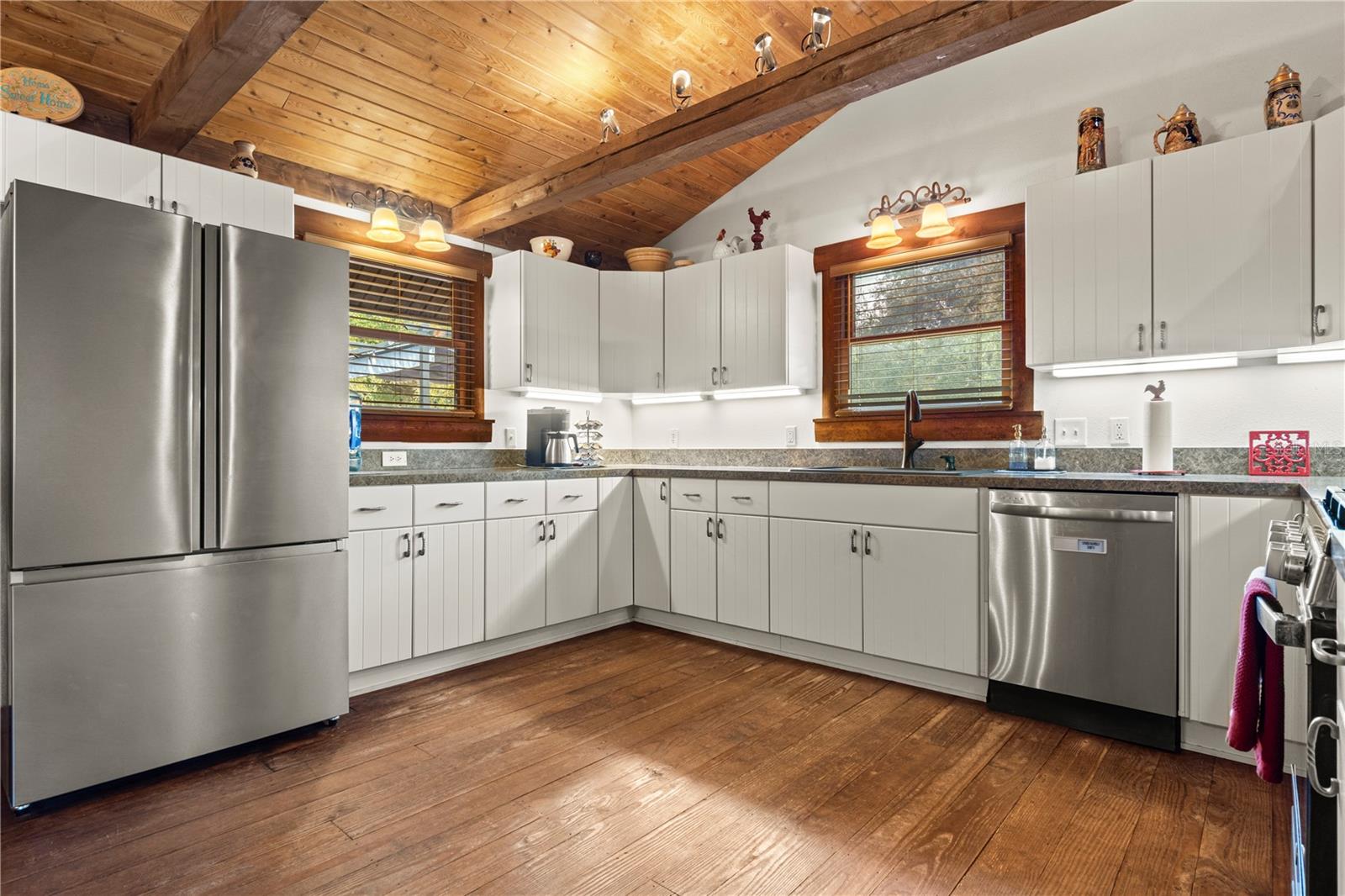 Image 18 of 87 For 4292 73 Trail