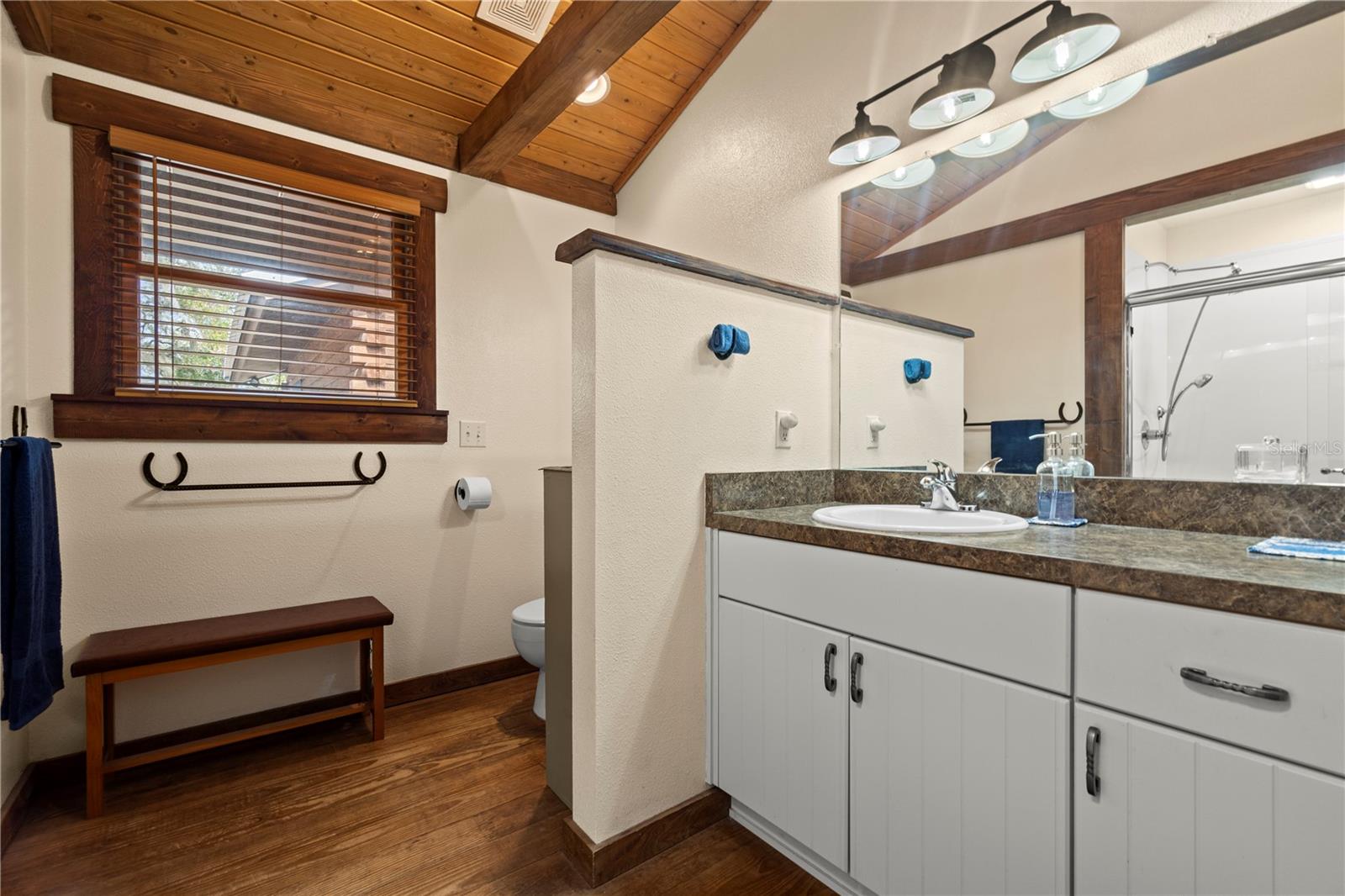 Image 24 of 87 For 4292 73 Trail