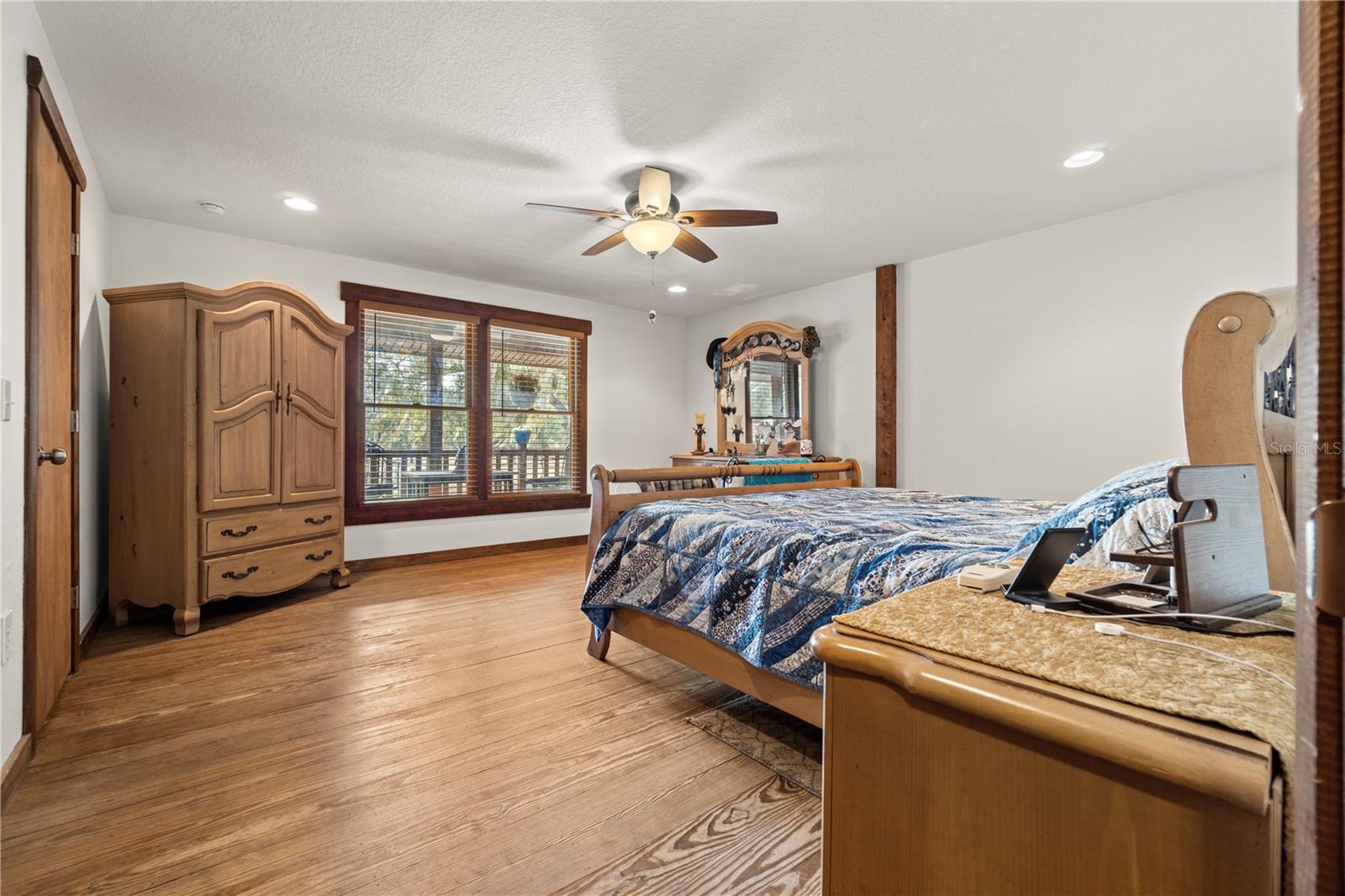 Image 28 of 87 For 4292 73 Trail