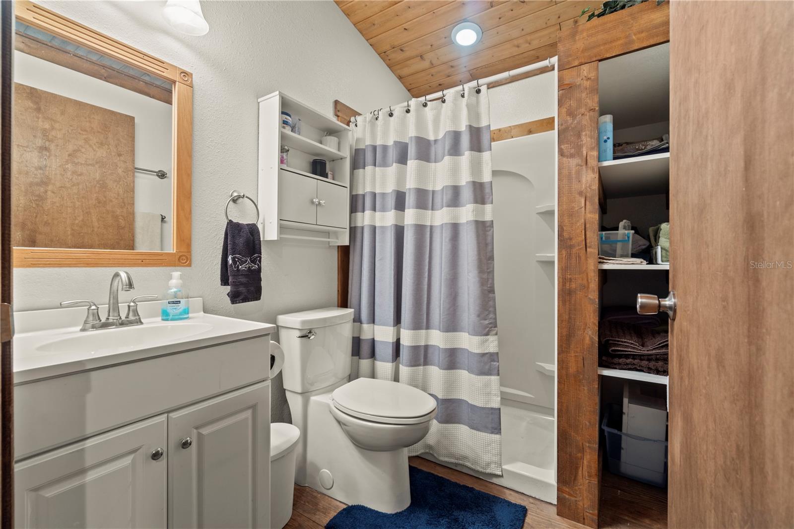 Image 37 of 87 For 4292 73 Trail