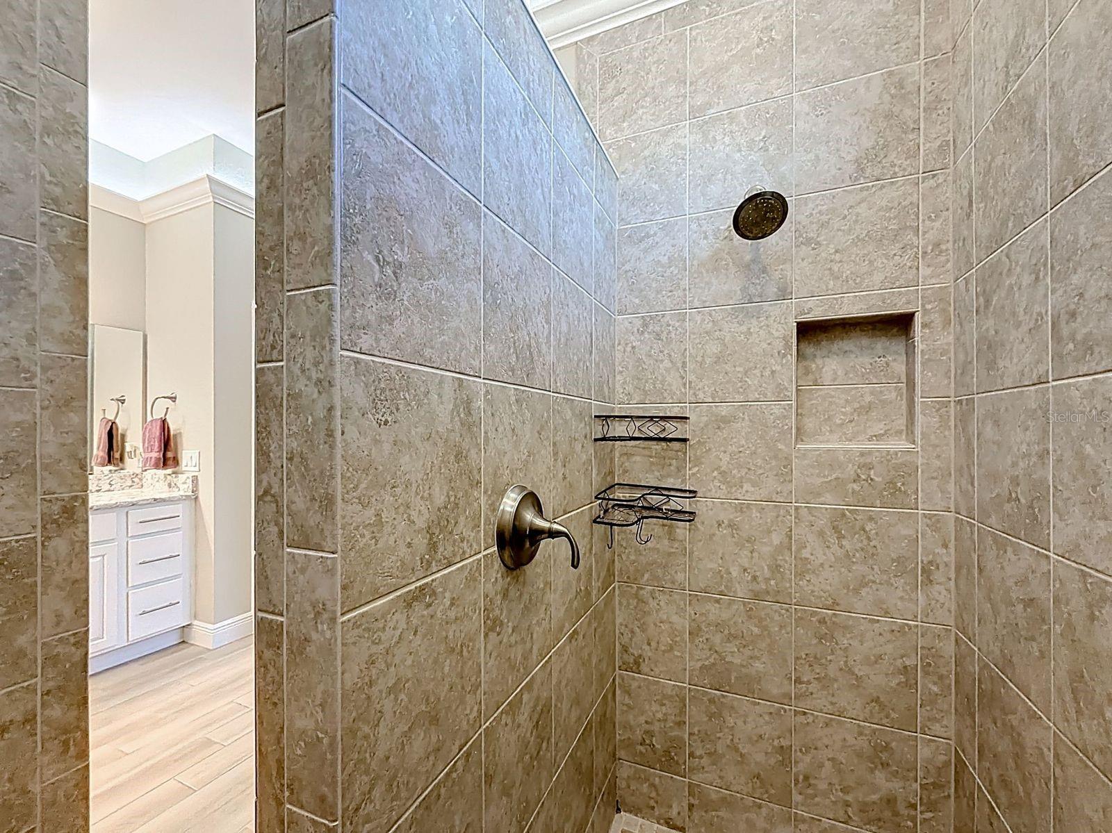 Image 23 of 59 For 5105 Jareds Landing Way