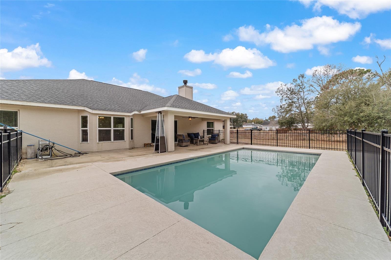 Image 12 of 88 For 9343 108th Place