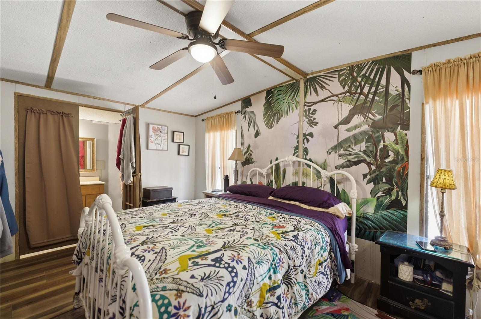 Image 13 of 46 For 115 Chapel Lane