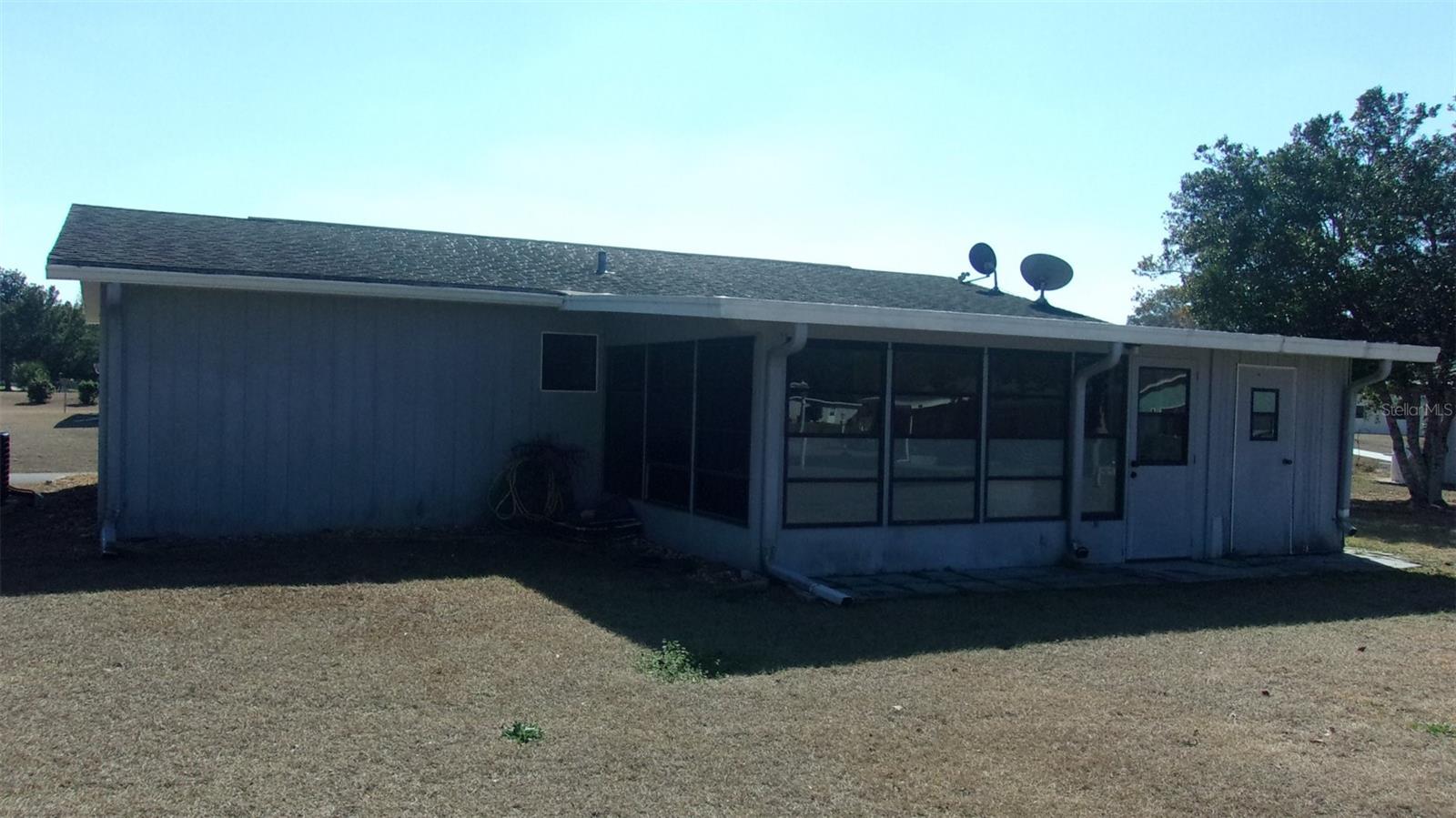 Image 2 of 6 For 9941 102nd Lane