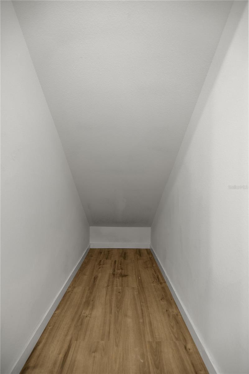 Image 13 of 38 For 310 6th Street