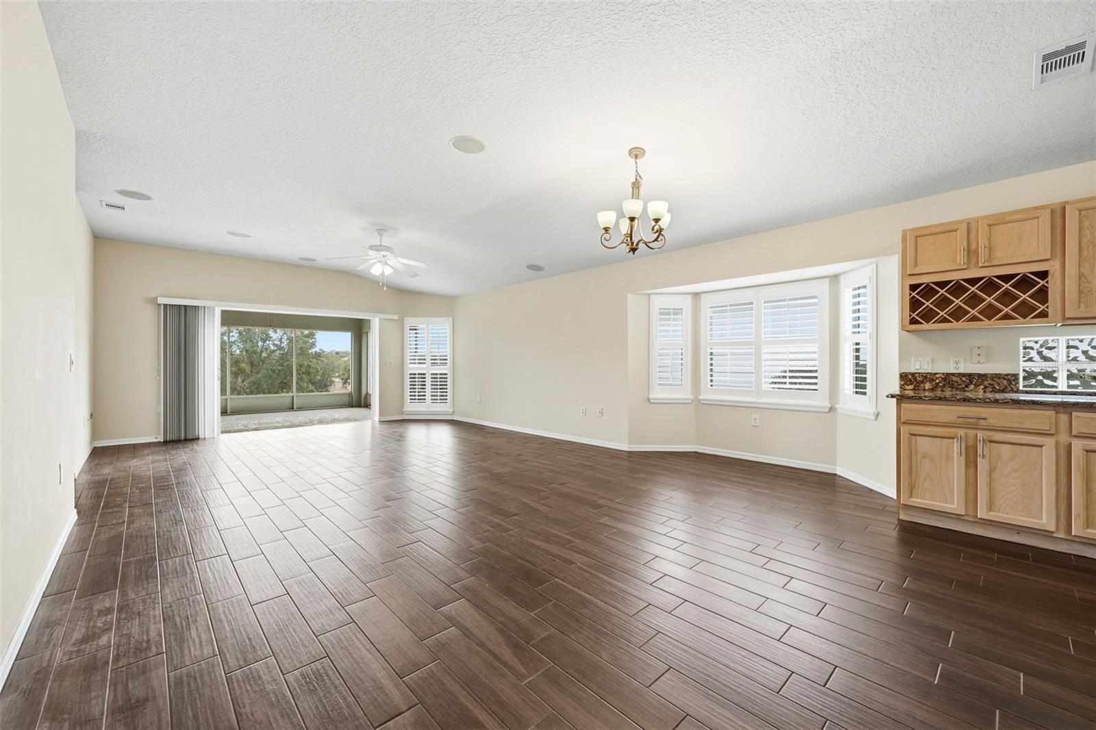 Image 6 of 67 For 2311 Andrea Point